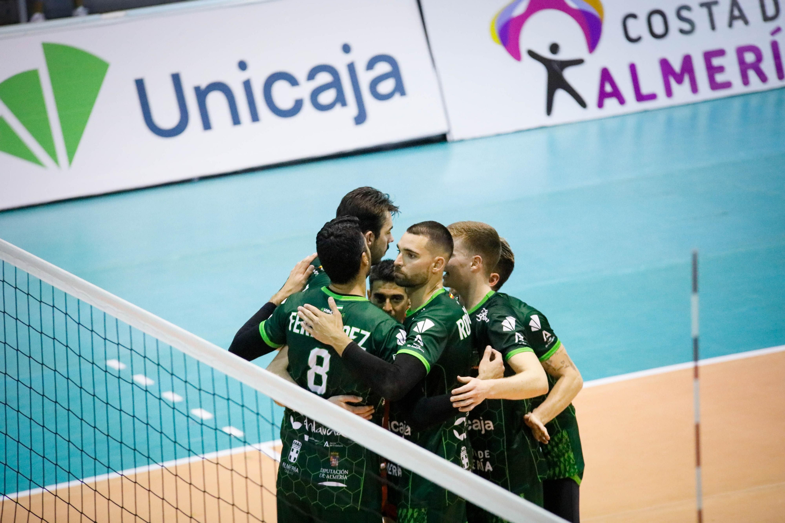 Imágenes del partido entre Unicaja Almería y Grupo Herce Soria