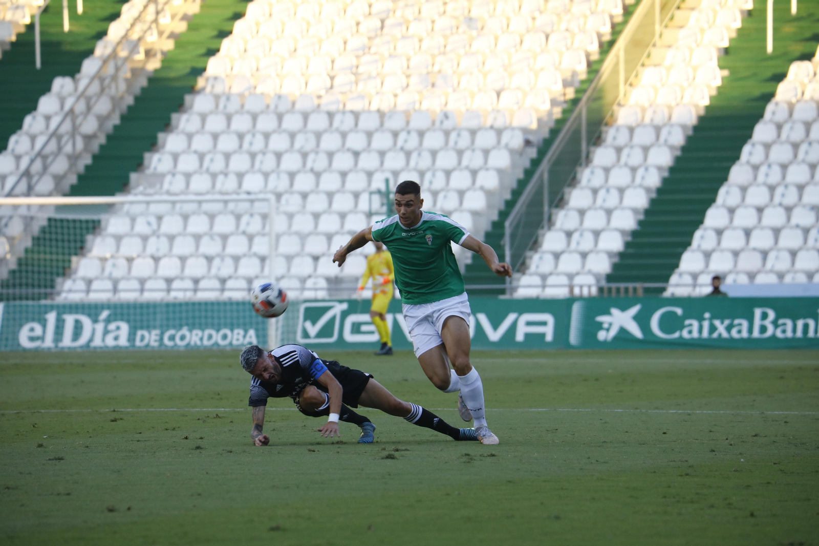 El amistoso entre el Córdoba CF y el Marbella, en imágenes