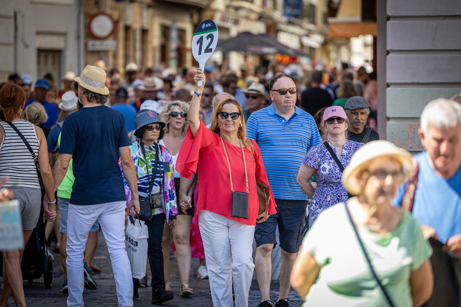 Los turistas que han llegado a Cádiz en los cinco cruceros