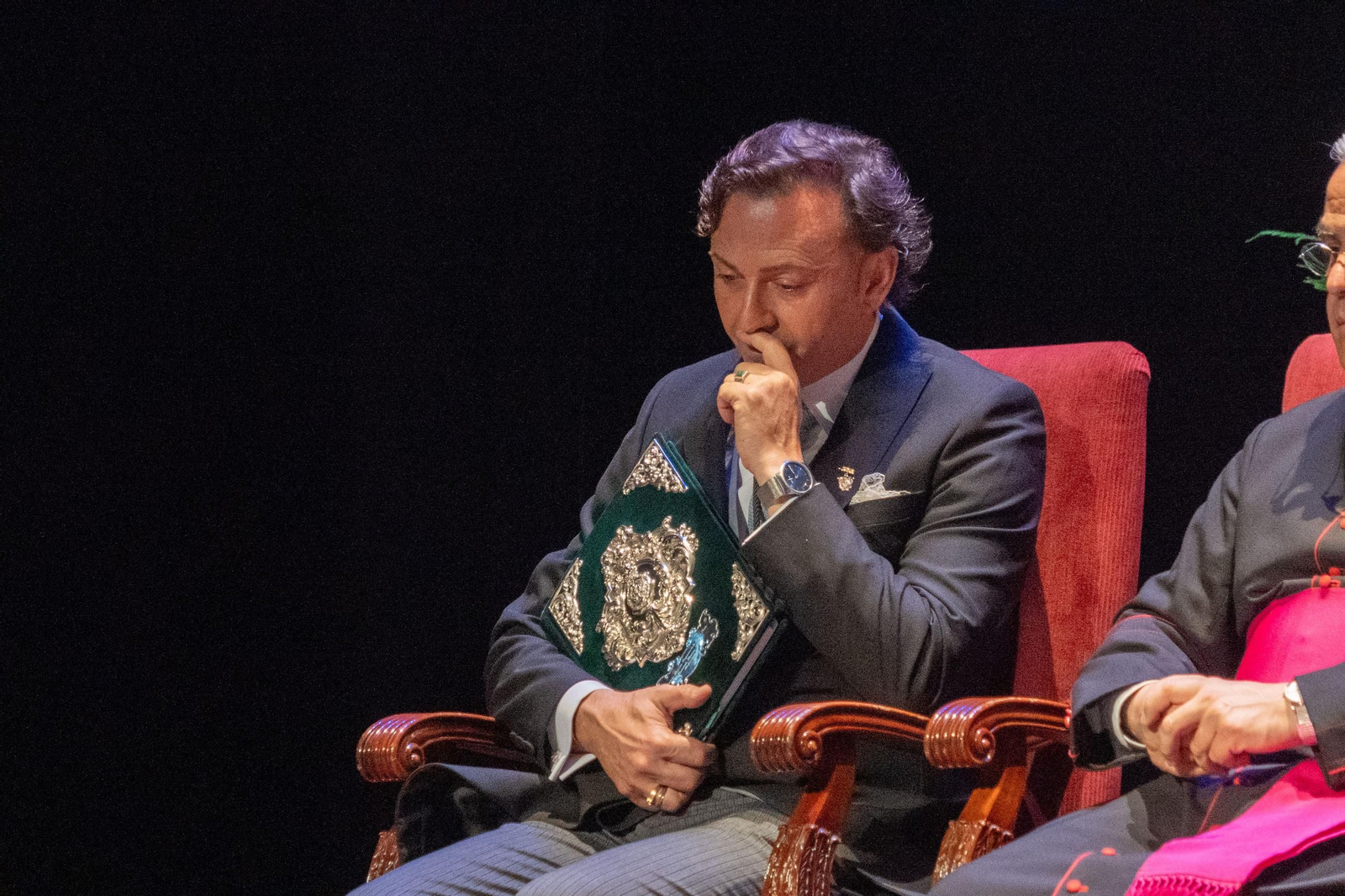 Imágenes del Pregón de la Semana Santa de Huelva 2025, a cargo de Fernando Romero