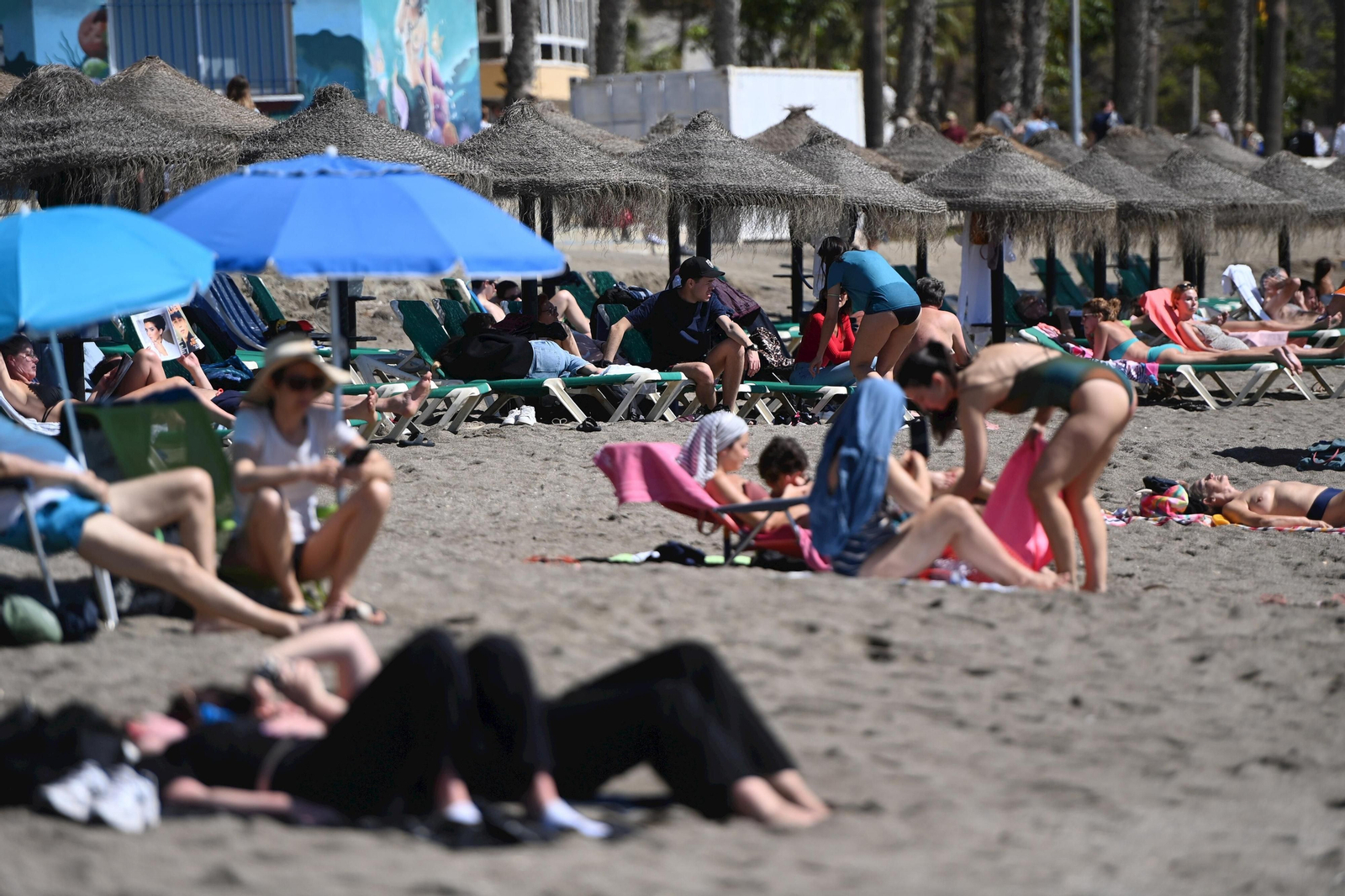 Así lucen las playas y chiringuitos de Málaga este sábado (fotos)
