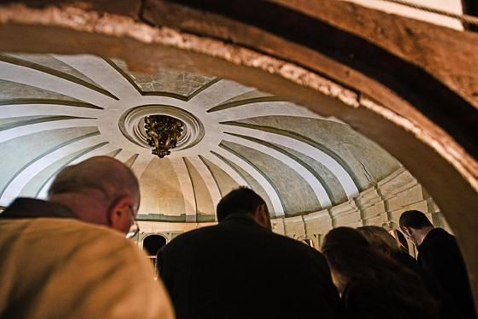 Aparecen nuevos frescos en los trabajos de rehabilitación del Oratorio de San Felipe Neri. 

Foto: Julio Gonzalez