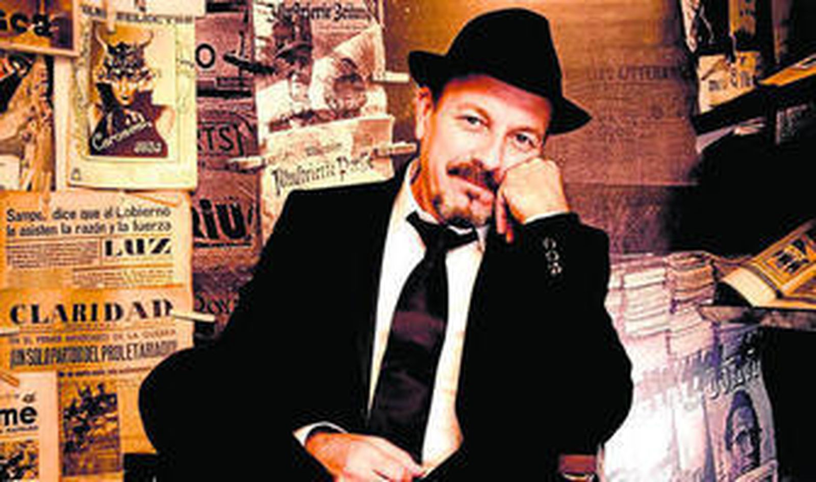 Javier Ruibal actúa esta noche en la sala Clasijazz.