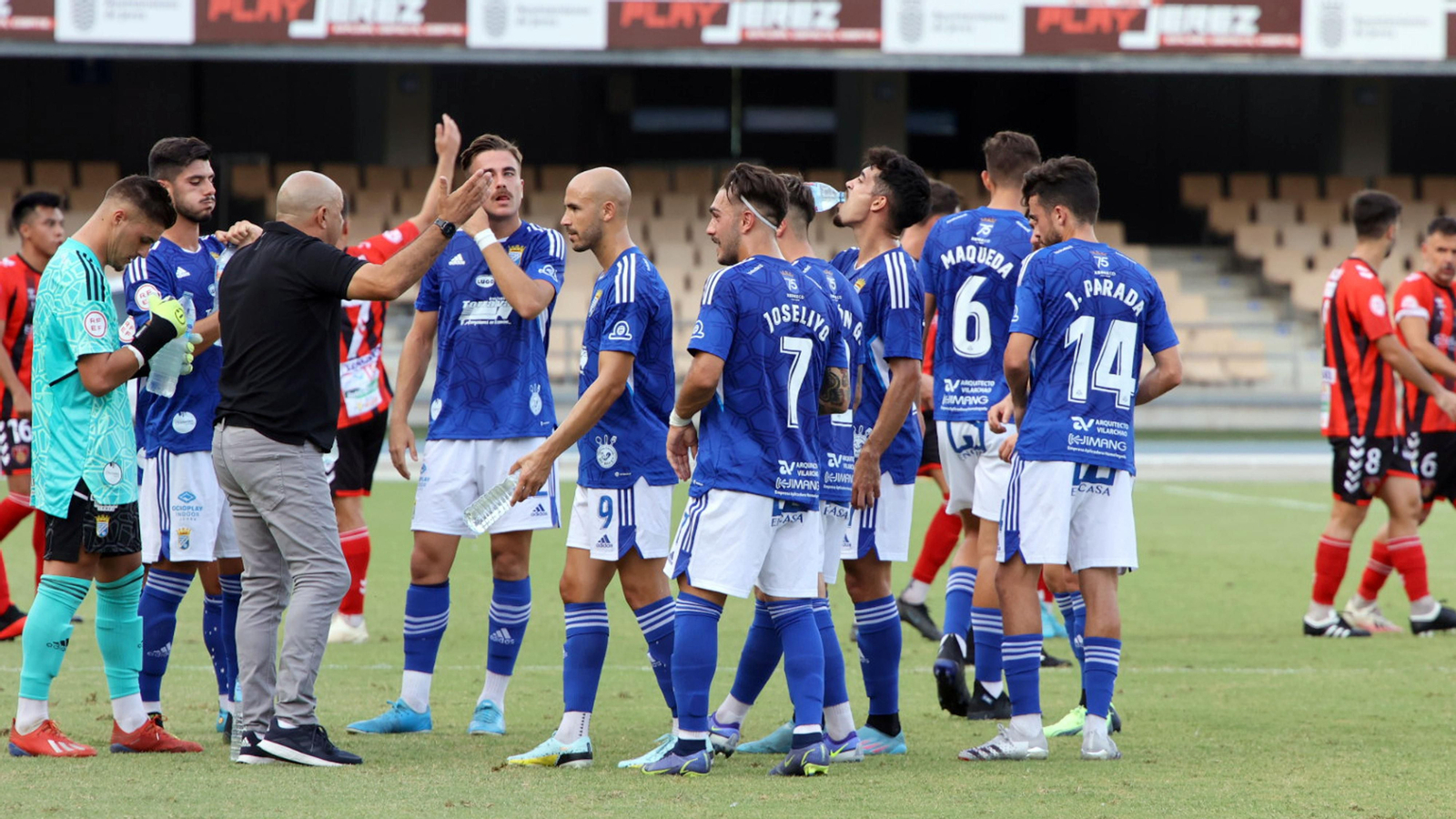 Imágenes del Xerez CD y Salerm Puente Genil en Chapín