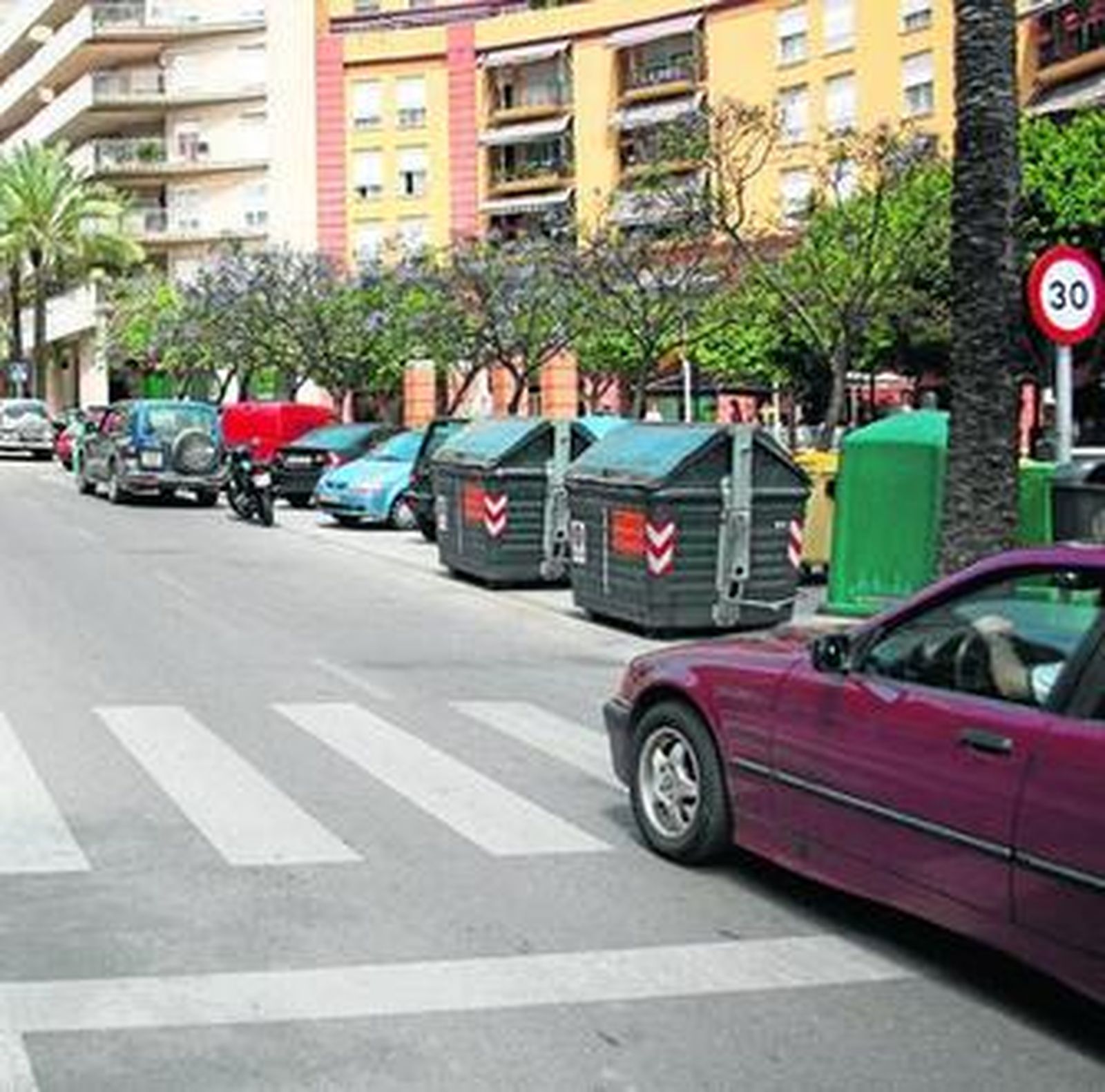 Paso de cebra de la avenida Virgen de la Palma en el que se produjo el atropello.