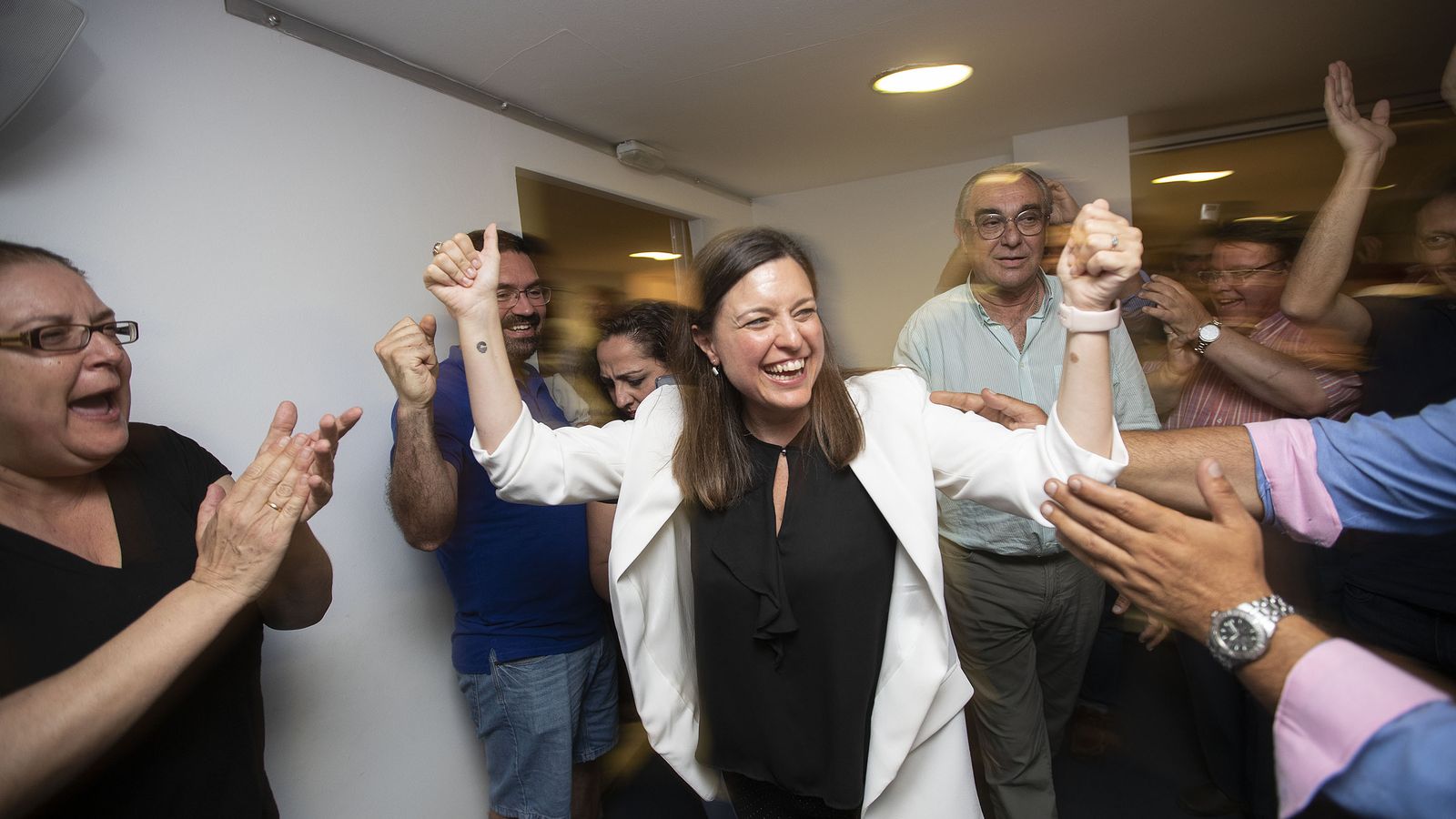 Cavada, tras conseguir la victoria en la noche del 26-M.