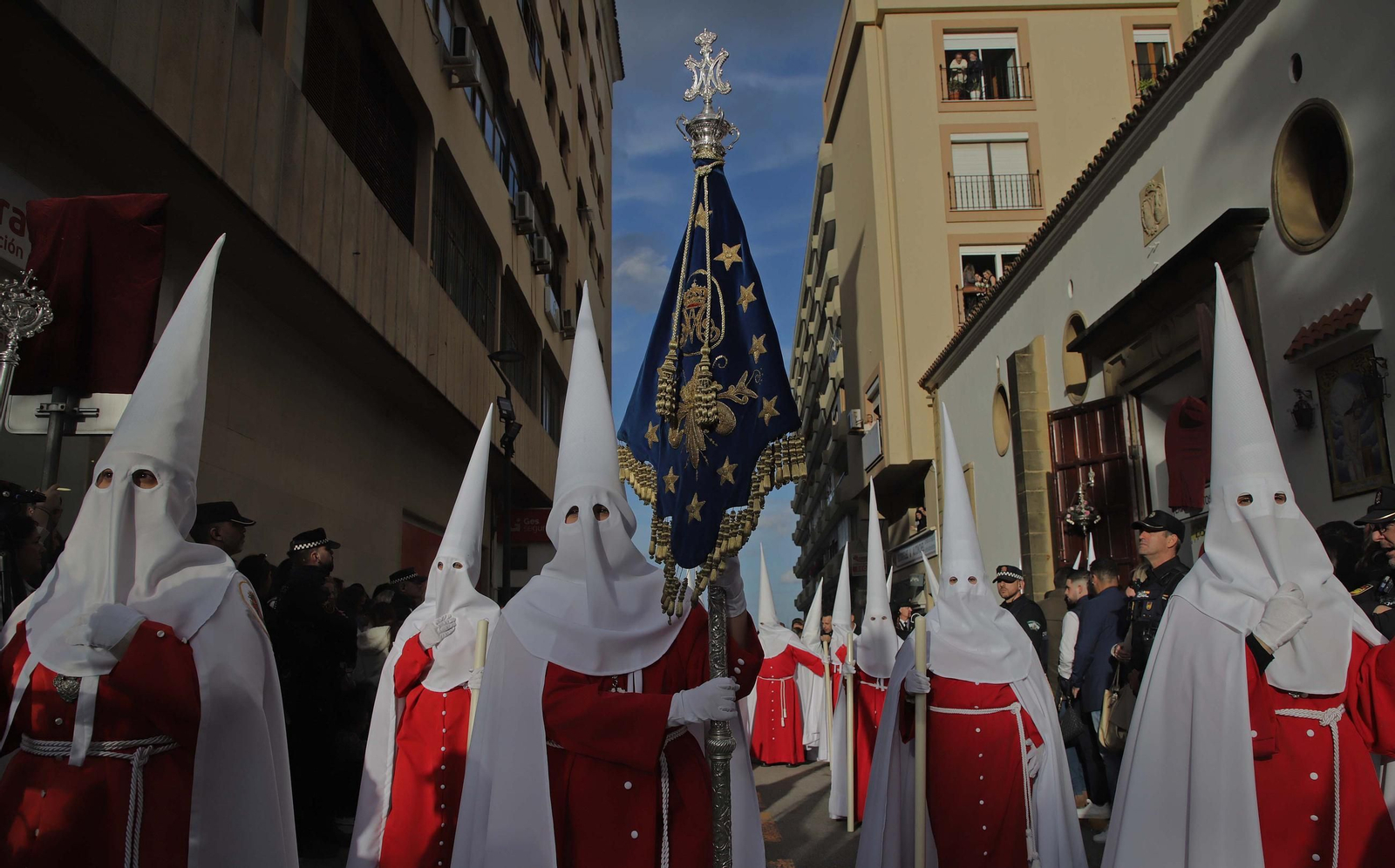 Fotos del Lunes Santo en Algeciras: La Columna