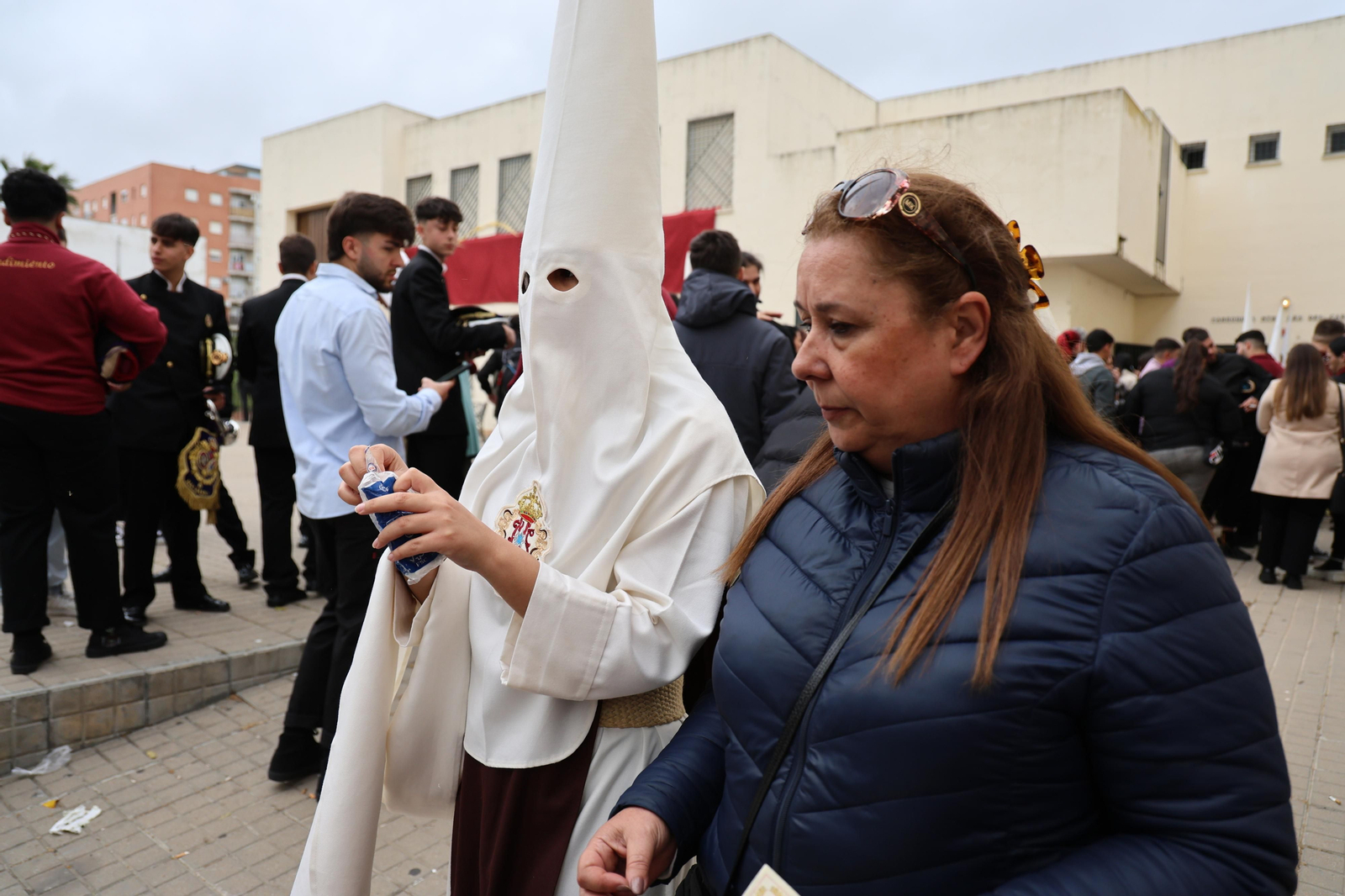 Las mejores imágenes del Miércoles Santo en Huelva: Hermandad del Prendimiento