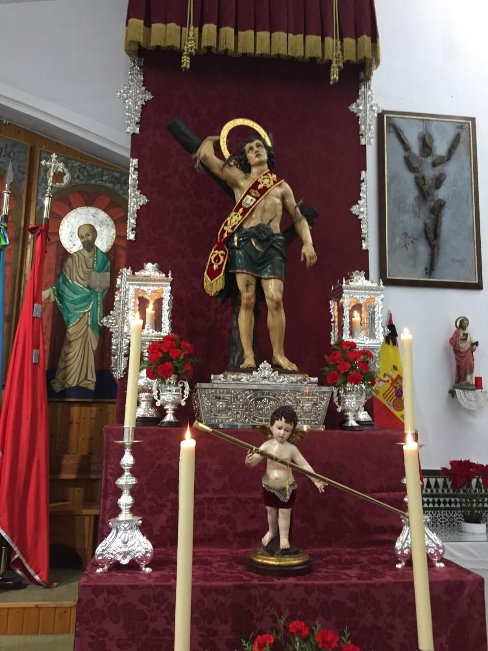 Imagen de San Sebastián, Patrón de Punta Umbría, con su banda y vara de alcalde.