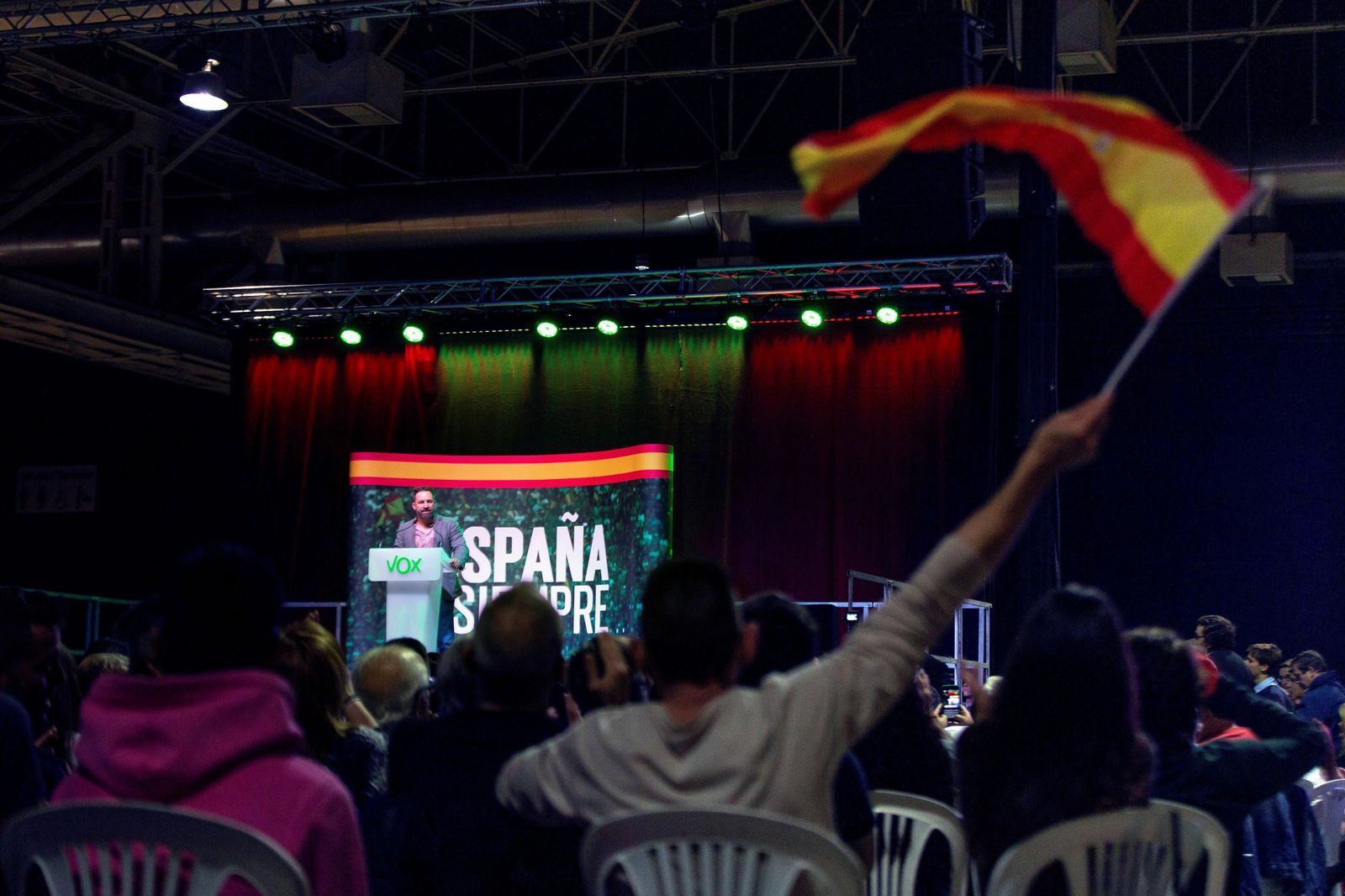 Vox lanza su campaña en Barcelona con un acto en el Santiago Abascal ha dado un mitin.