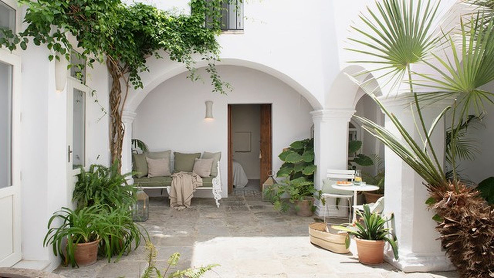 Esta casa vejeriega cuenta con un patio de estilo andaluz