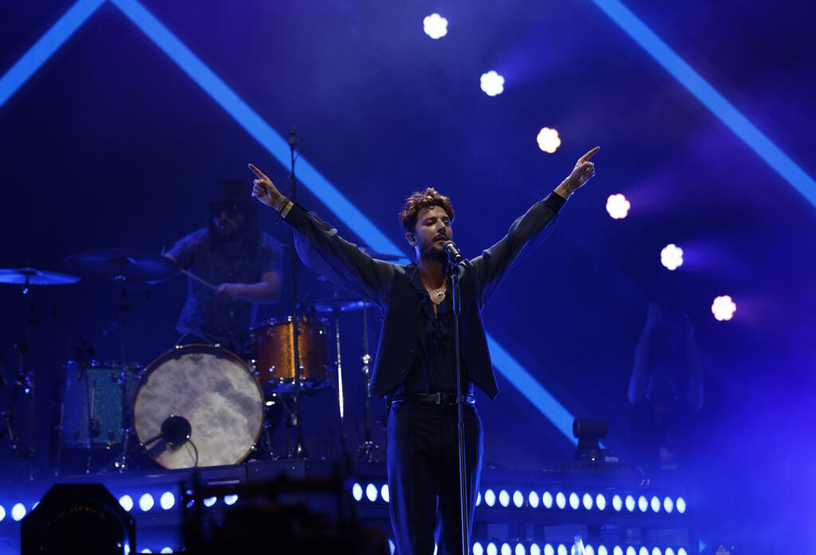 El histórico concierto de Manuel Carrasco en Sevilla, en imágenes