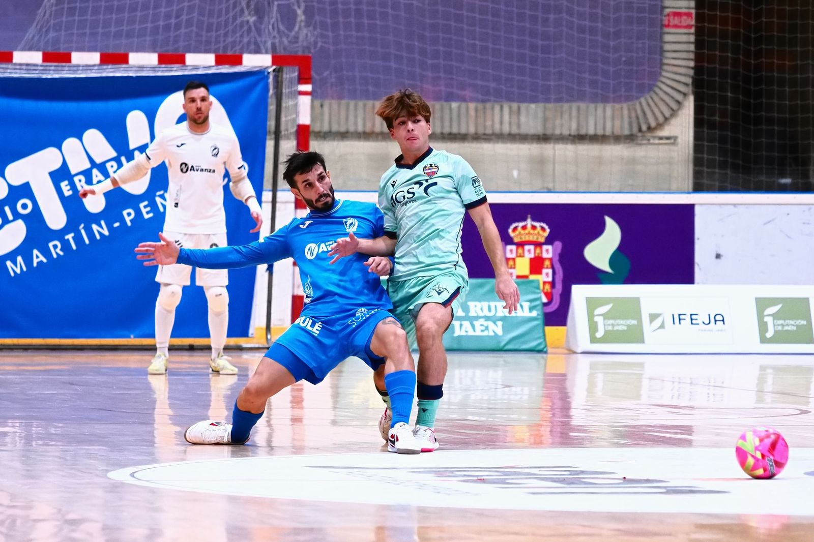 El conjunto jiennense, en el duelo ante Levante disputado en La Salobreja.