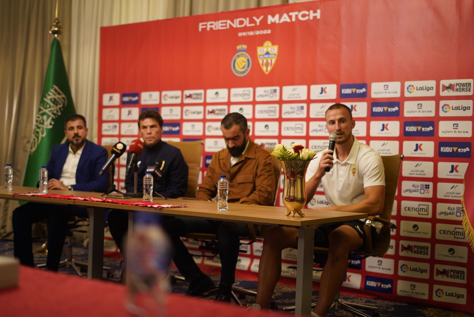 El primer día del Almería en Riad, en imágenes