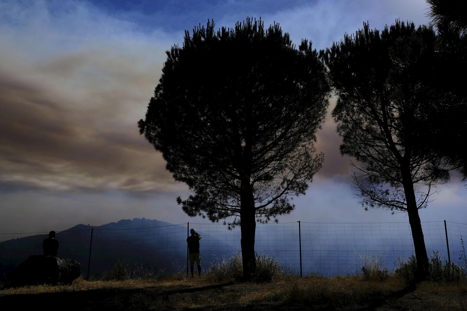 Las fotos de la evolución del incendio de Sierra Bermeja