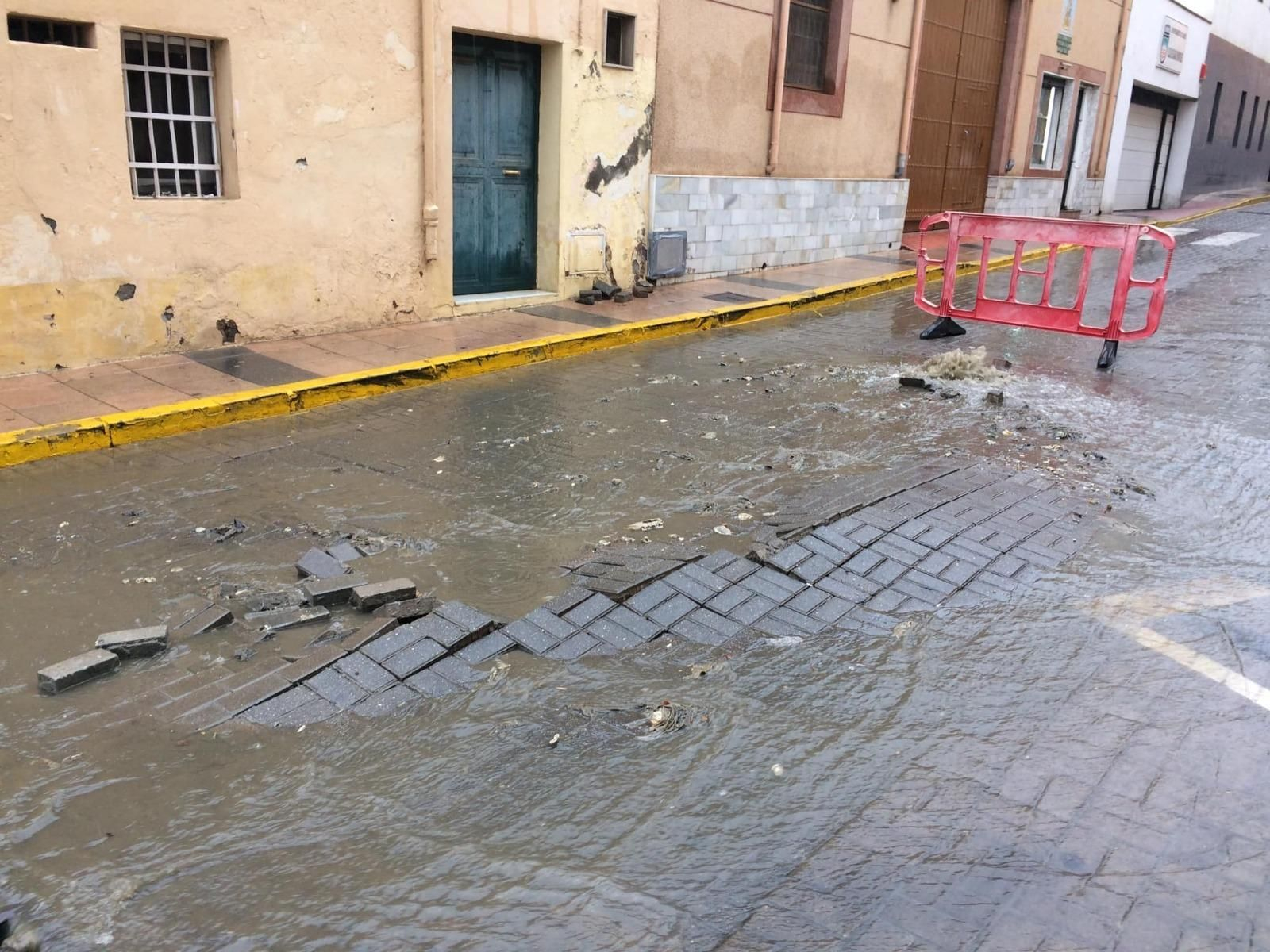 La lluvia causó desperfectos en en algunos núcleos como Gádor