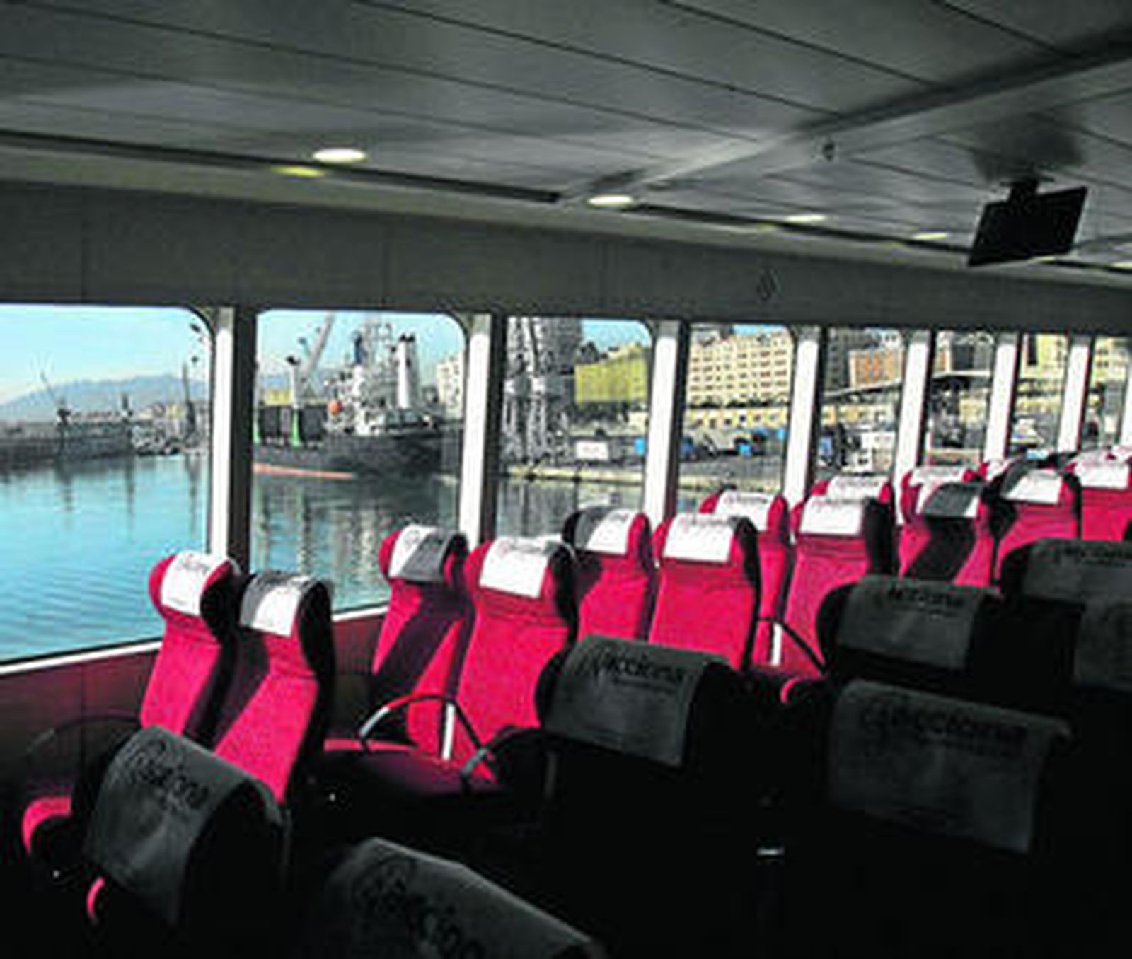 Interior de un buque de Acciona, concesionaria de la línea que une Algeciras con Ceuta.