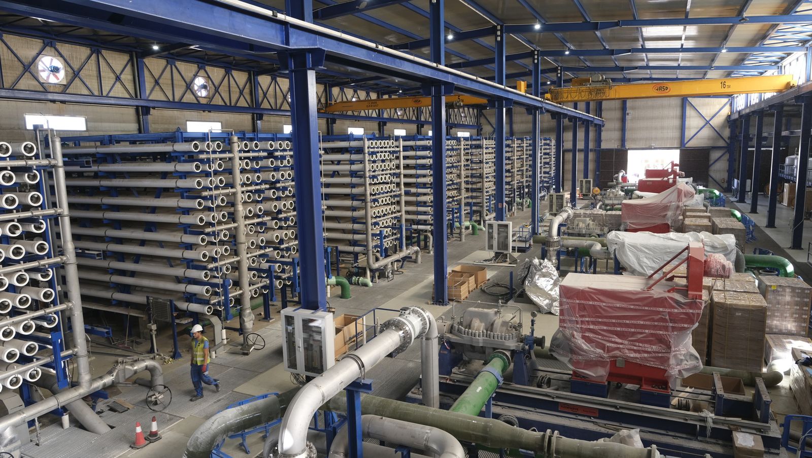 Visita a la desaladora Mar de Alborán.