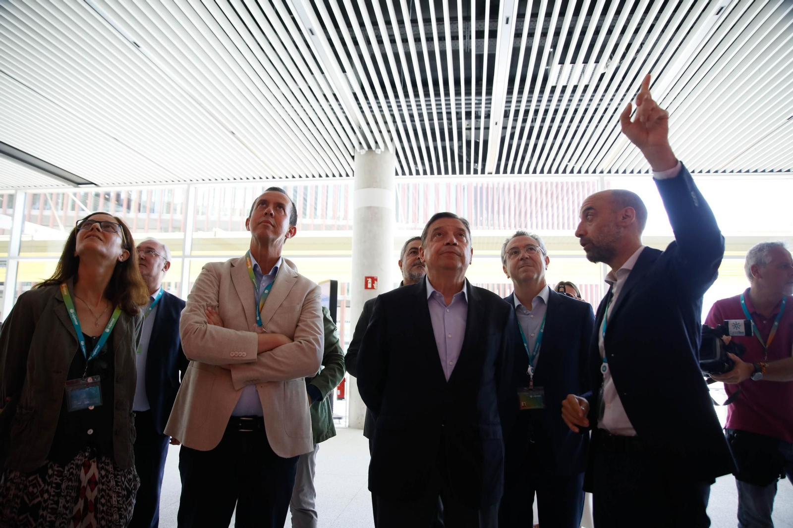 El ministro de Agricultura, Pesca y Alimentación, Luis Planas, visita el Centro Tecnológico Financiero del Grupo Cajamar en el Parque Científico-Tecnológico de Almería (PITA), en imágenes