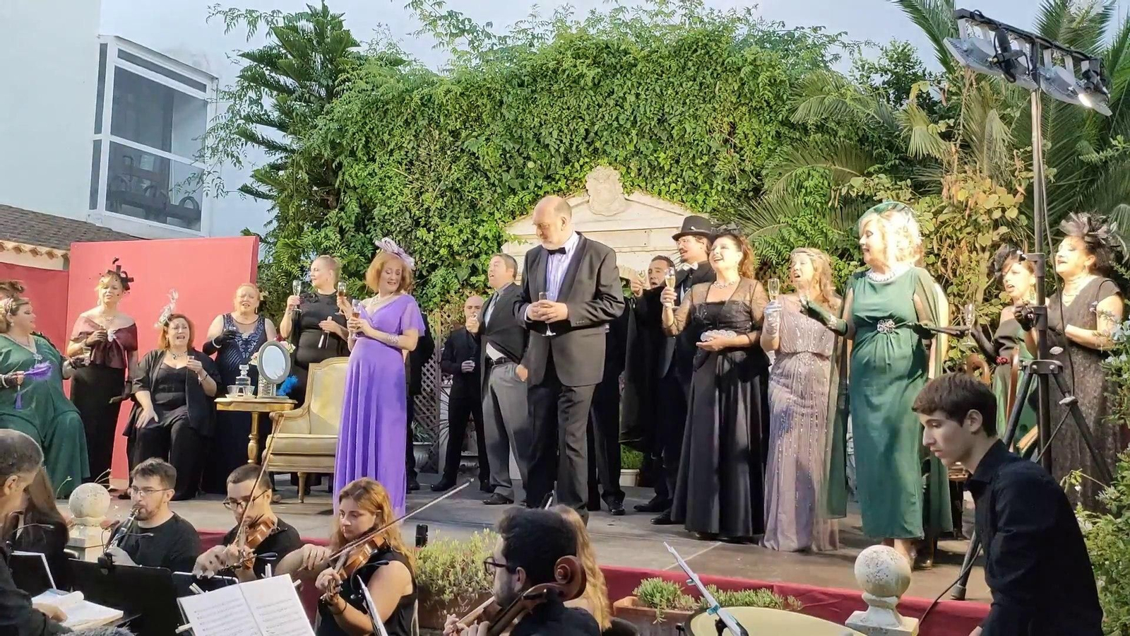 'La Traviata', puesta en escena en Chiclana por la Asociación Gaditana Amigos de la Ópera.