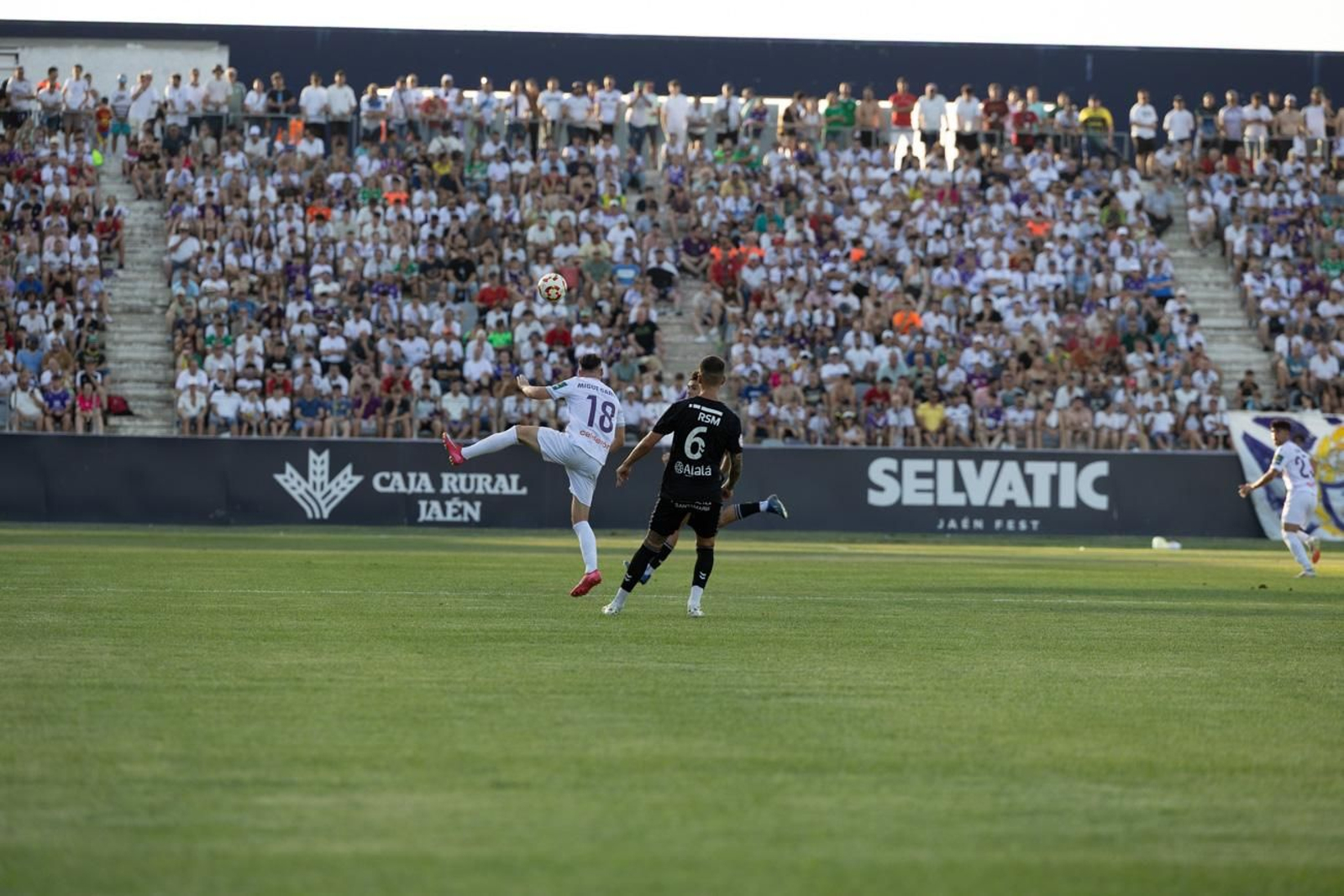 Las mejores imágenes del partido Real Jaén- Atlético Central