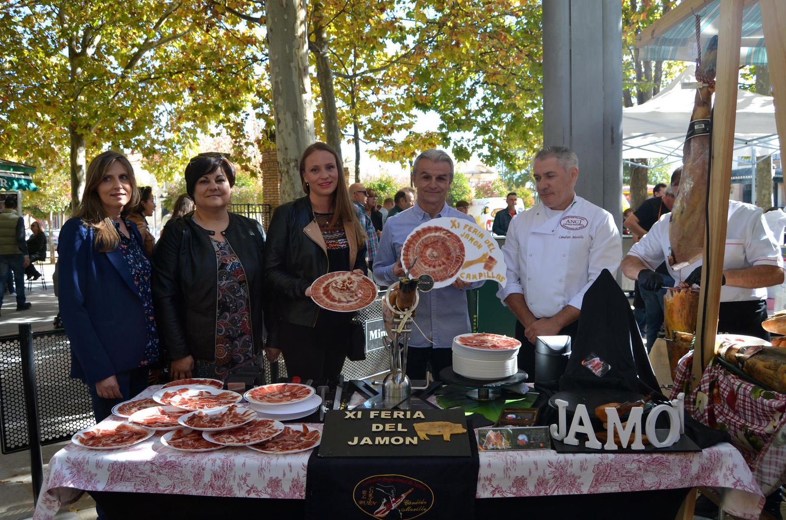 La XI Feria del Jamón de Campillos, en imágenes