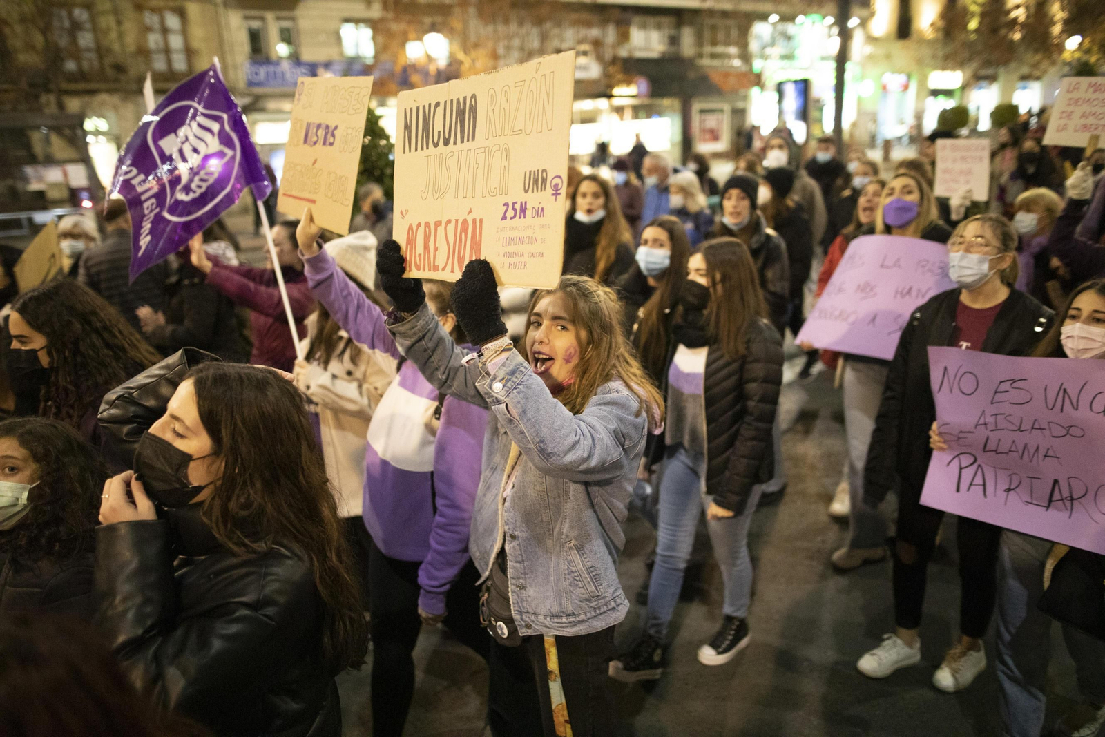 La manifestación del 25-N en Granada en imágenes