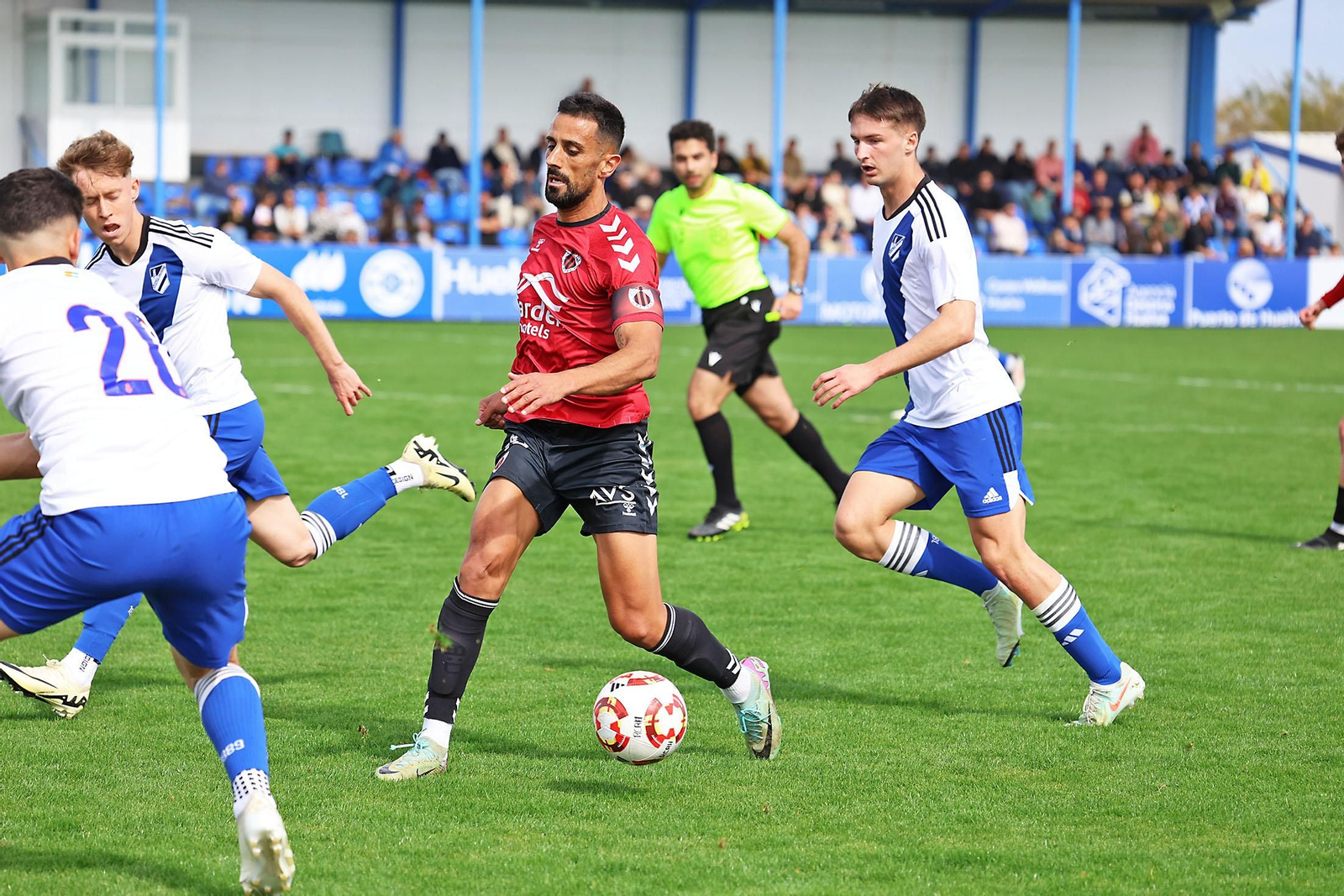 Las imágenes más destacadas del sábado 5 de abril en Huelva