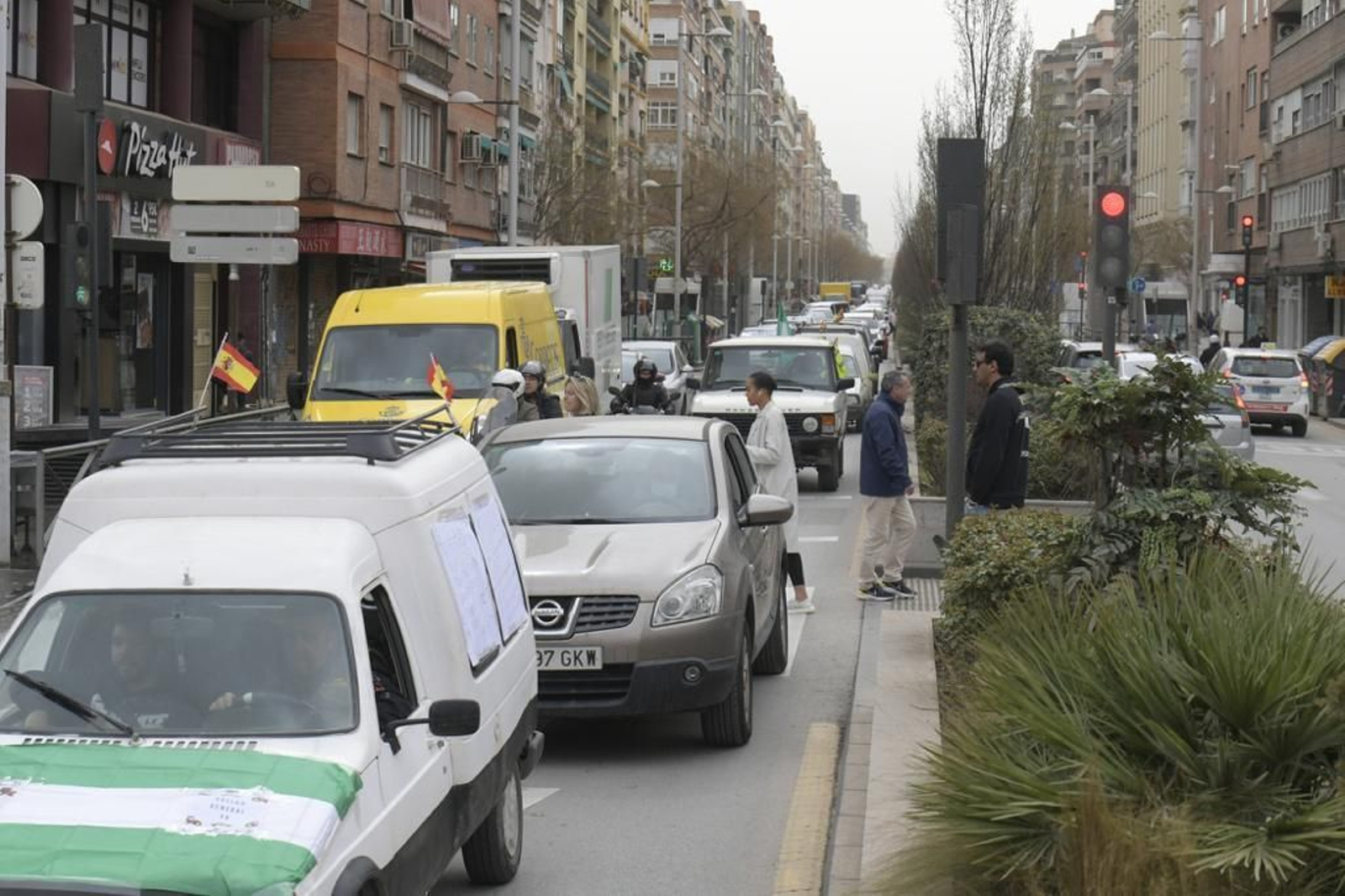 Las protestas por la huelga del transporte regresan al centro de Granada por tercer día