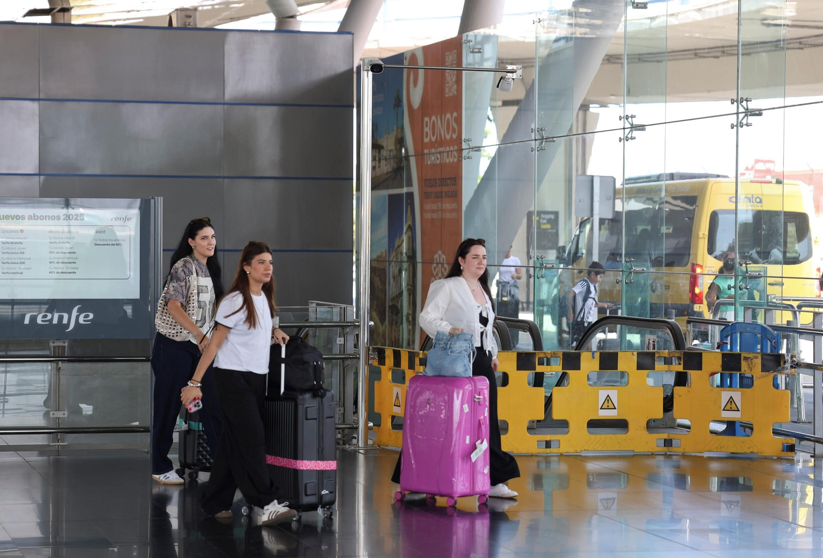 Ascensor roto Cercanías aeropuerto