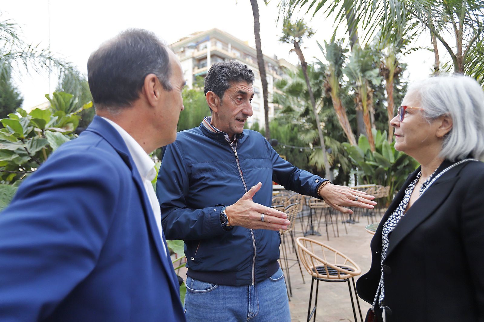 Imágenes de la recepción del Foro Gerardo Rojas de Huelva Información