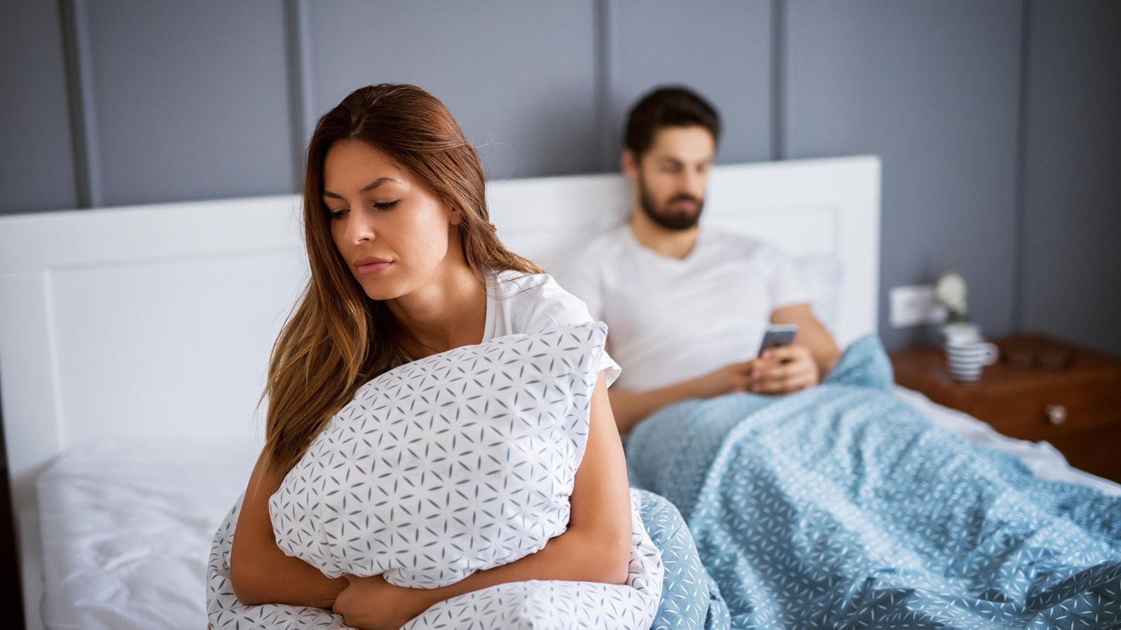 Las situaciones de estrés conllevan una pérdida de apetito sexual. Las situaciones de estrés conllevan una pérdida de apetito sexual.