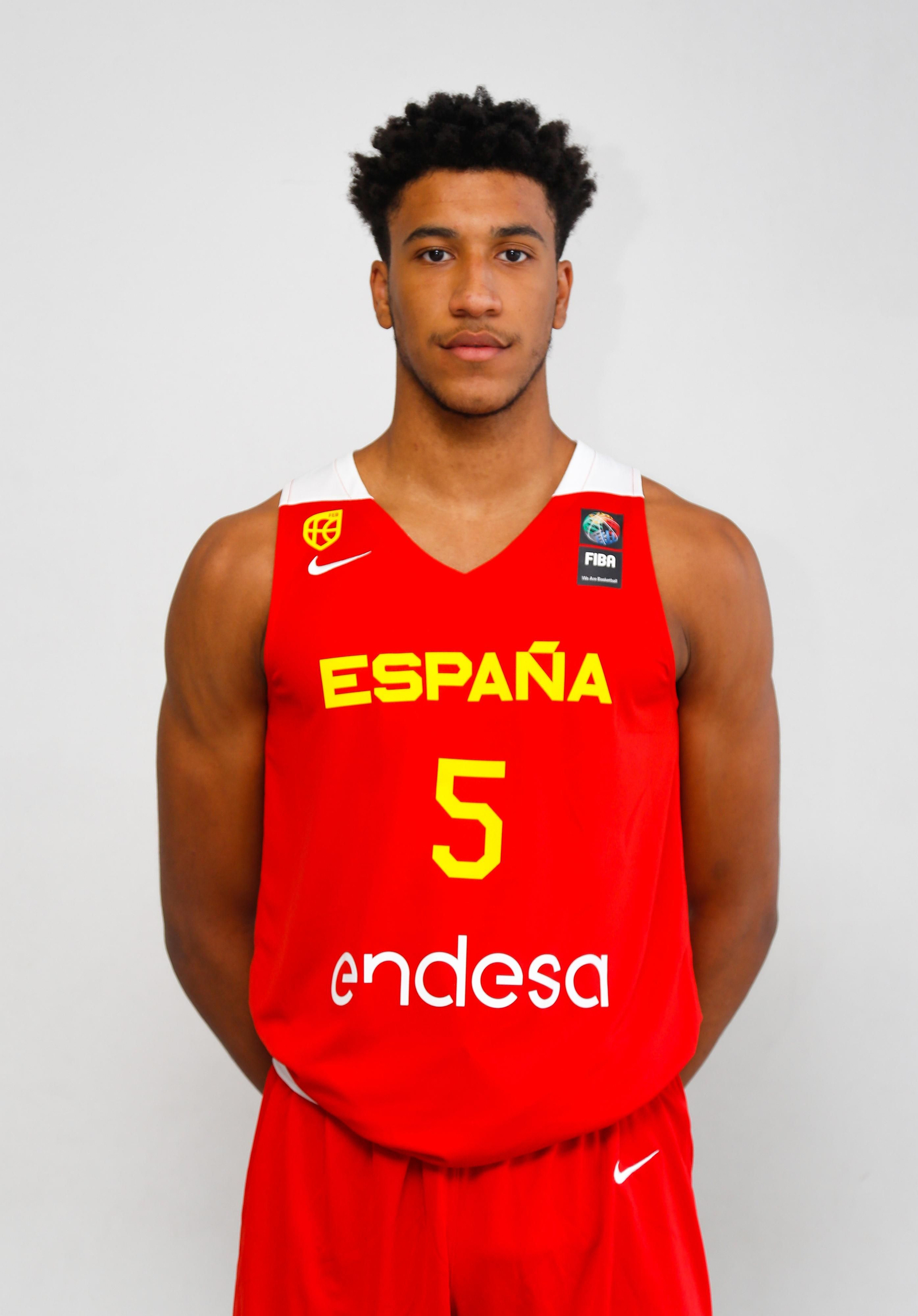 Fotos: el primer entrenamiento de la sub 20 de España con cinco malagueños