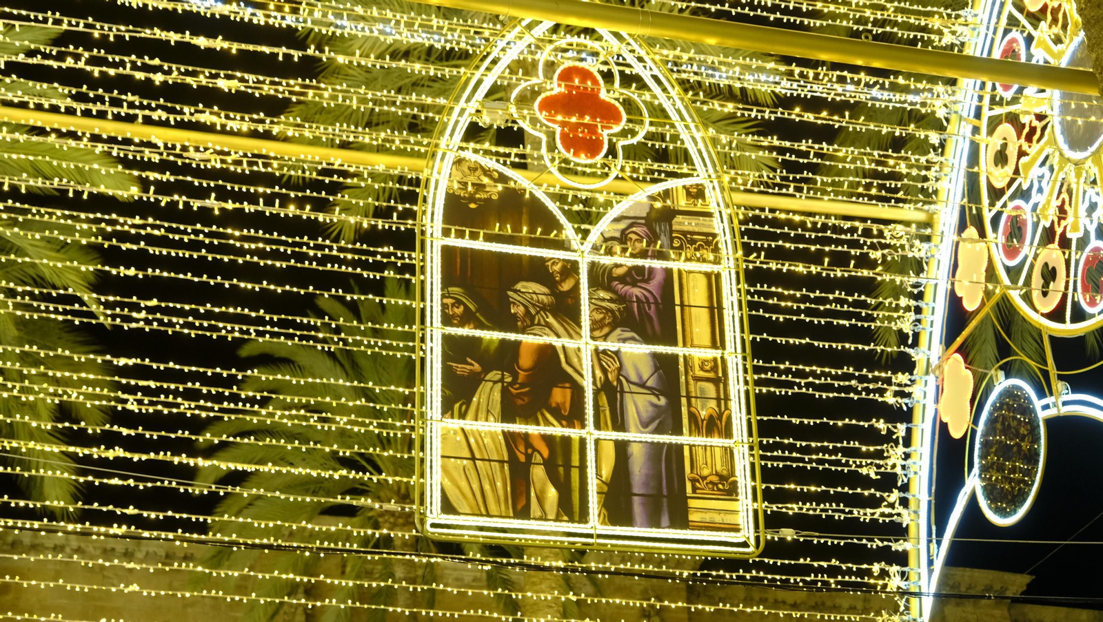 Las mejores imágenes del encendido navideño en Almería