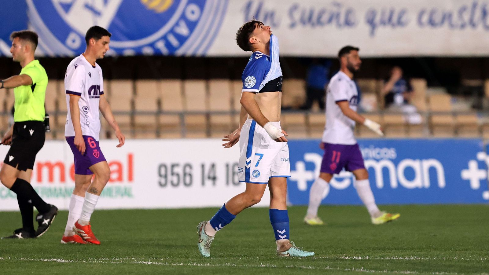 Imágenes del Xerez DFC contra el Real Jaén CF en Chapín