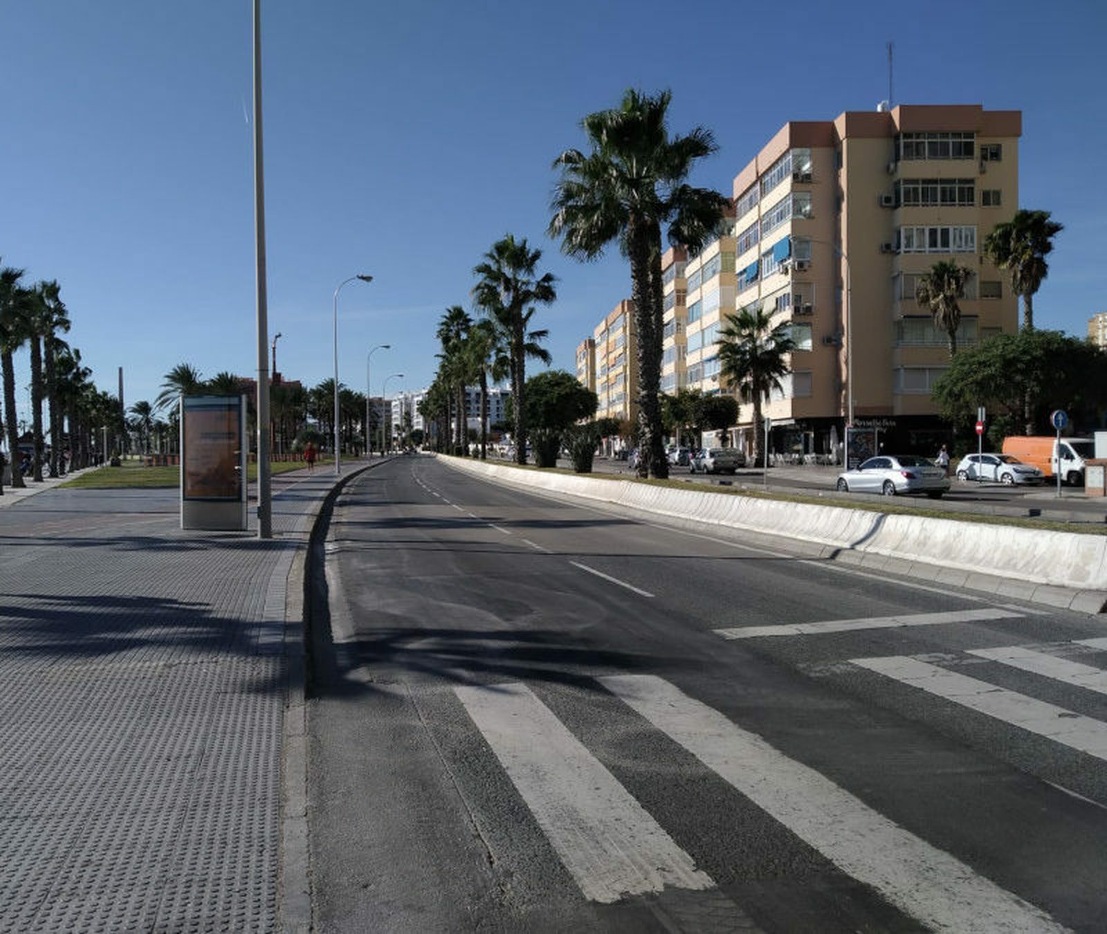 Punto del nuevo paseo marítimo de Málaga, a la altura de Huelin, en el que se produjo del accidente.