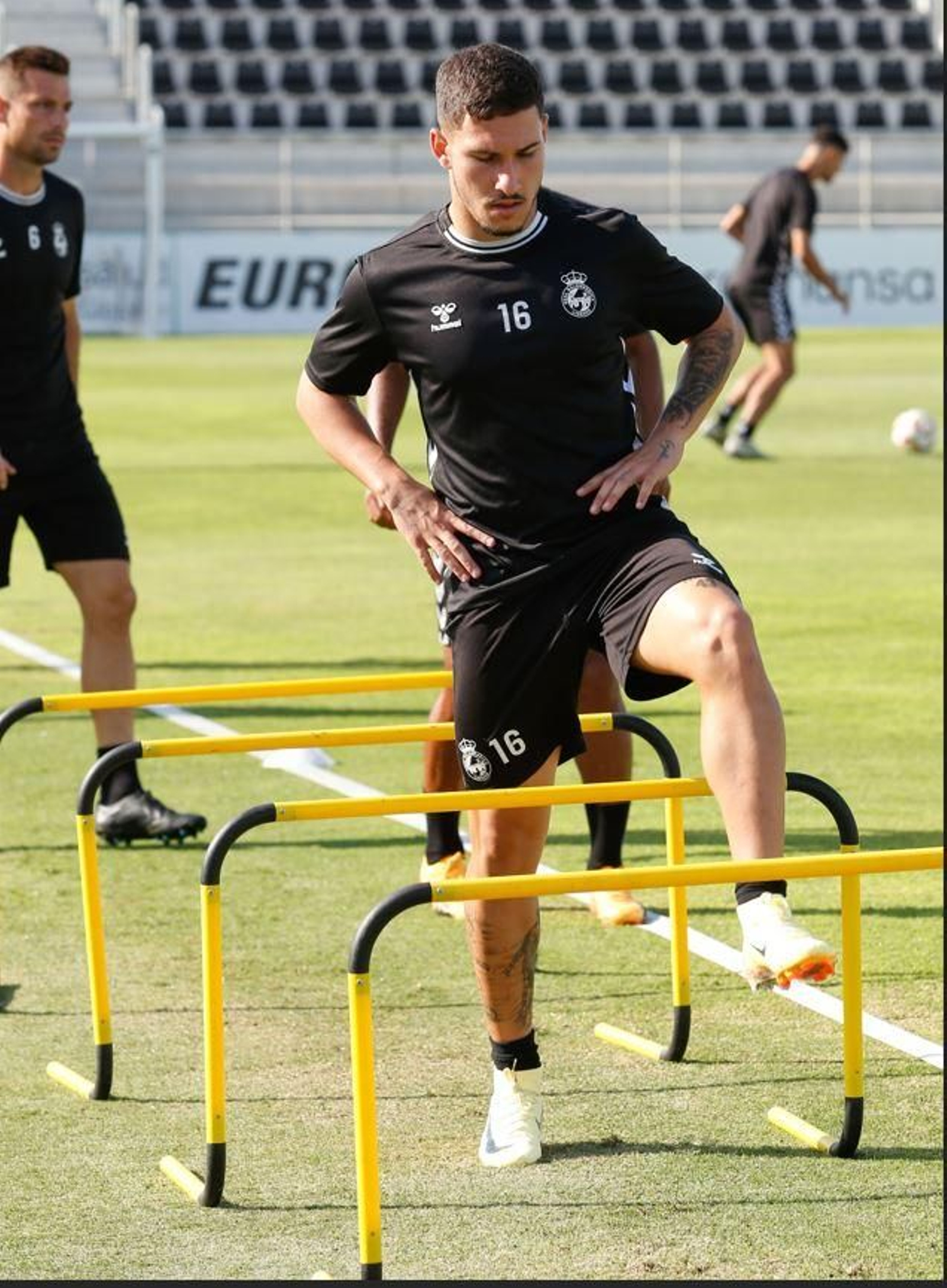 Carlos León, que se estrena en una convocatoria