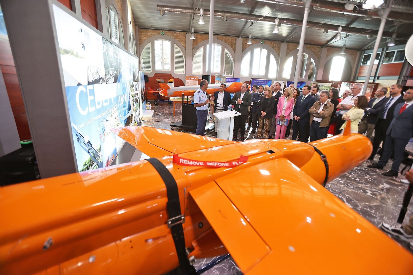 Exposición de satélites, drones y cohetes que profundiza en la historia aeroespacial de Huelva.