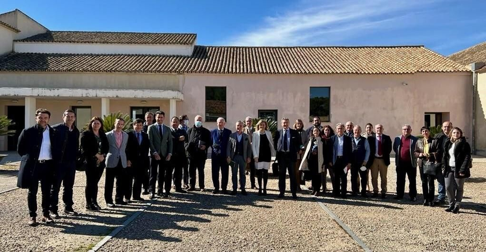 Foto de familia de los representantes de consejos reguladores en la Asamblea General del CADO. Foto de familia de los representantes de consejos reguladores en la Asamblea General del CADO.