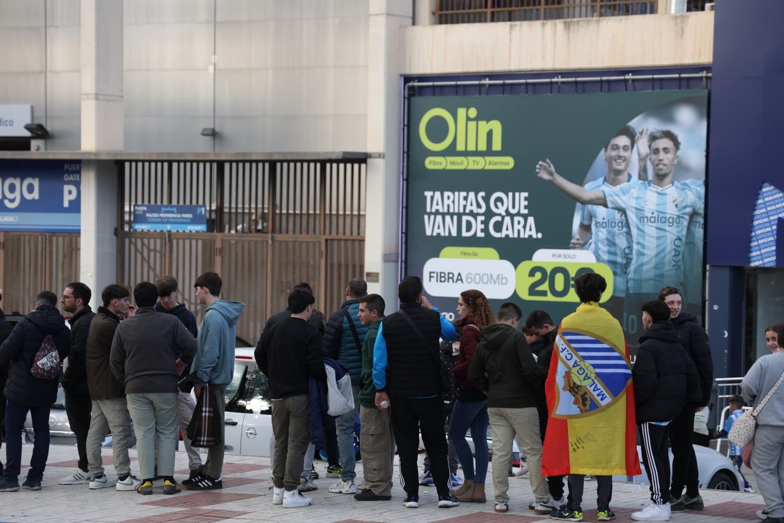 Búscate en las fotos del entrenamiento del Málaga CF en La Rosaleda
