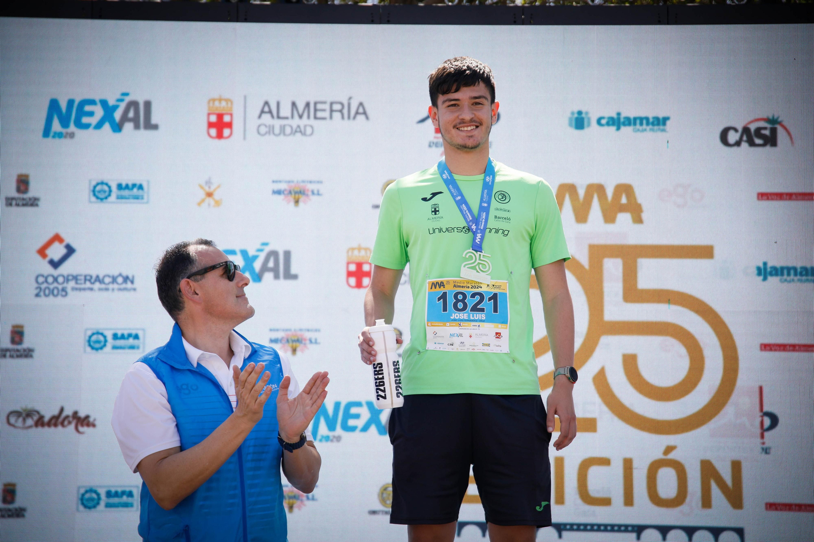 Imágenes de los premiados en la Media maratón de la Cuidad de Almería