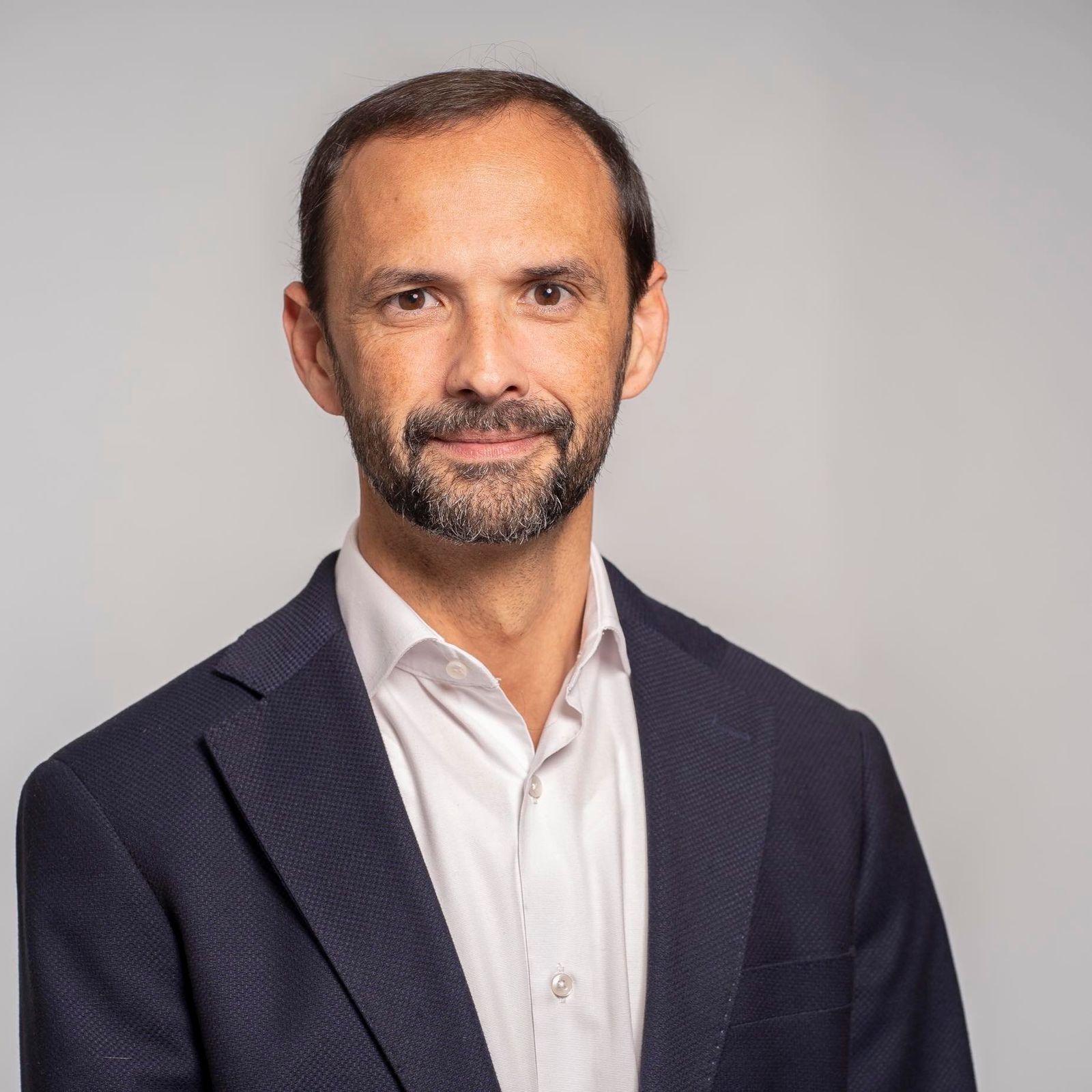 Víctor Mora Escobar (PSOE)