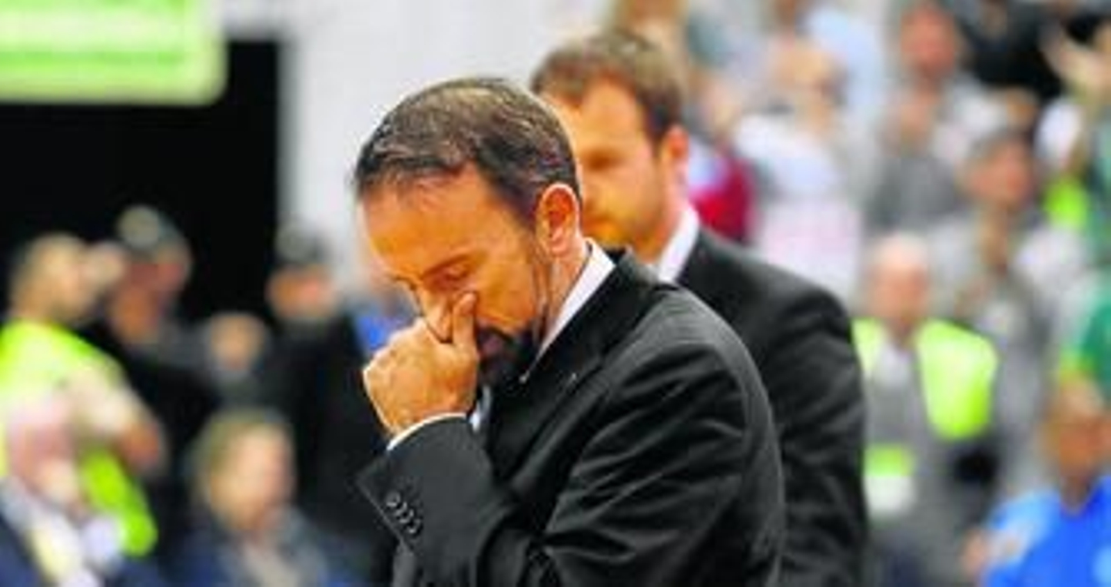 Joan Plaza gesticula durante un partido de esta temporada.