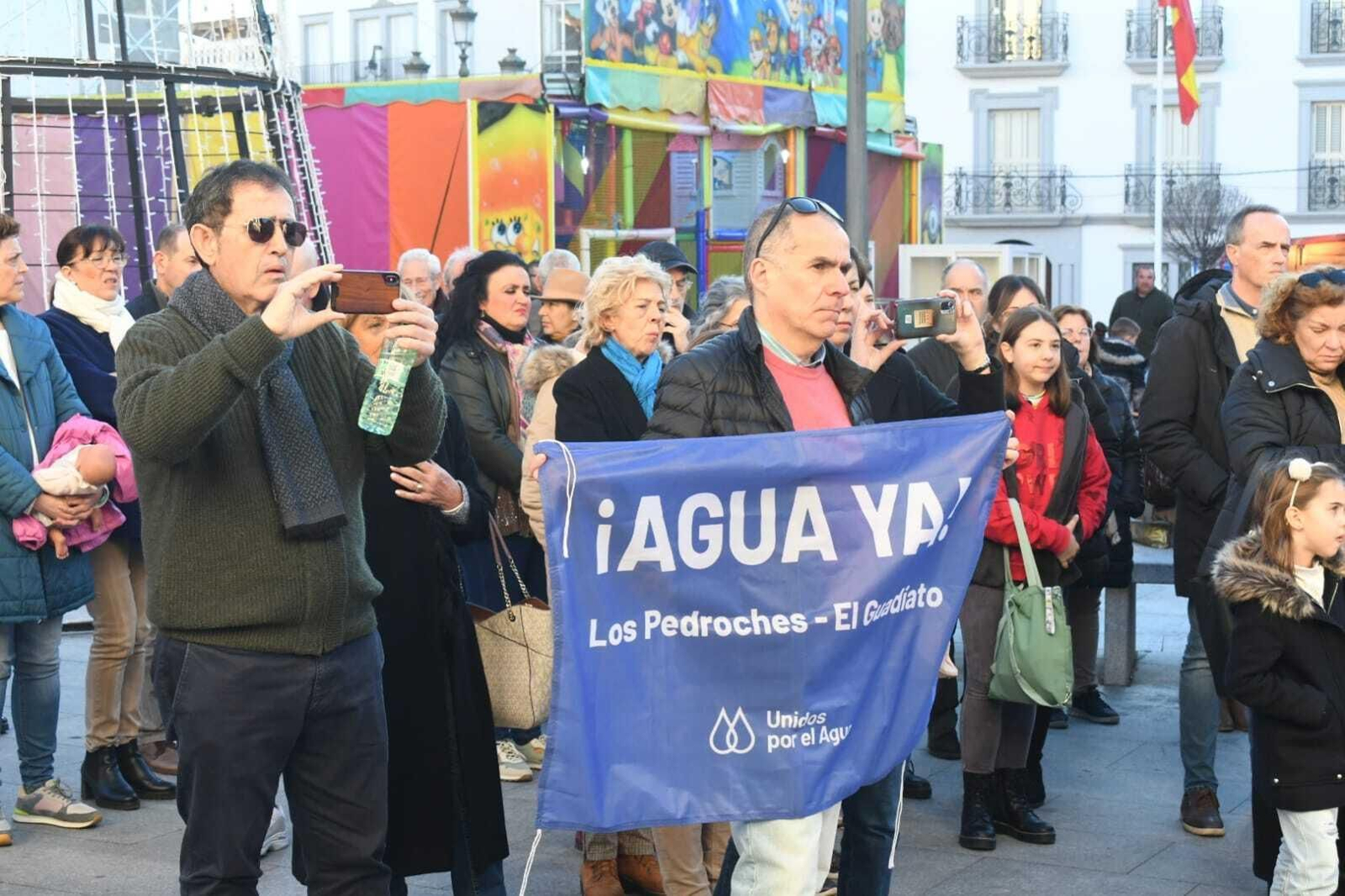 Villanueva de Córdoba se vuelca con los vecinos en huelga de hambre por el agua, en imágenes