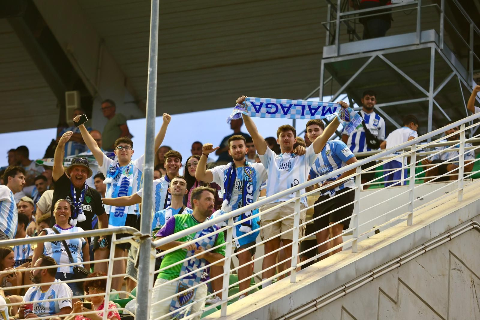 El Córdoba - Málaga CF, en fotos