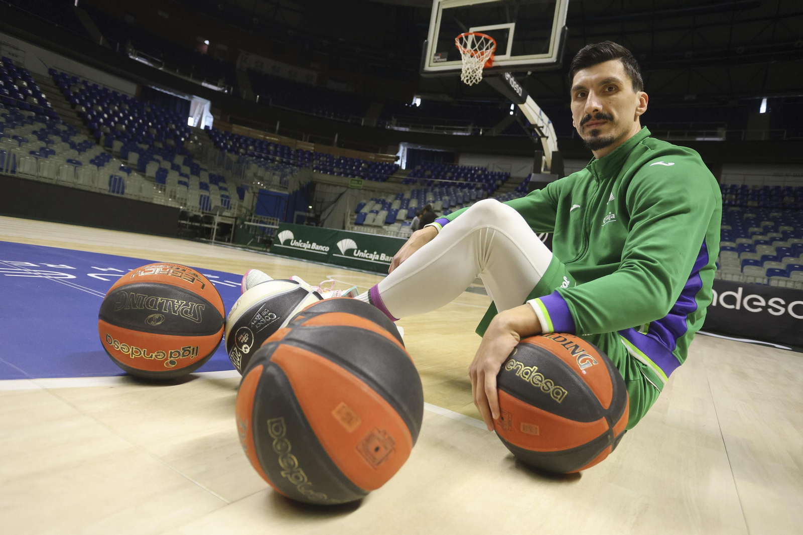 Nihad Djedovic, en la pista central del Carpena.