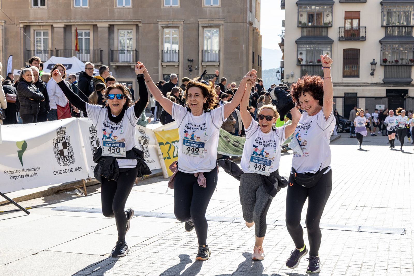 En imágenes: deporte y solidaridad se dan la mano en la VI Carrera-Caminata de la Hermandad de la Buena Muerte (2)