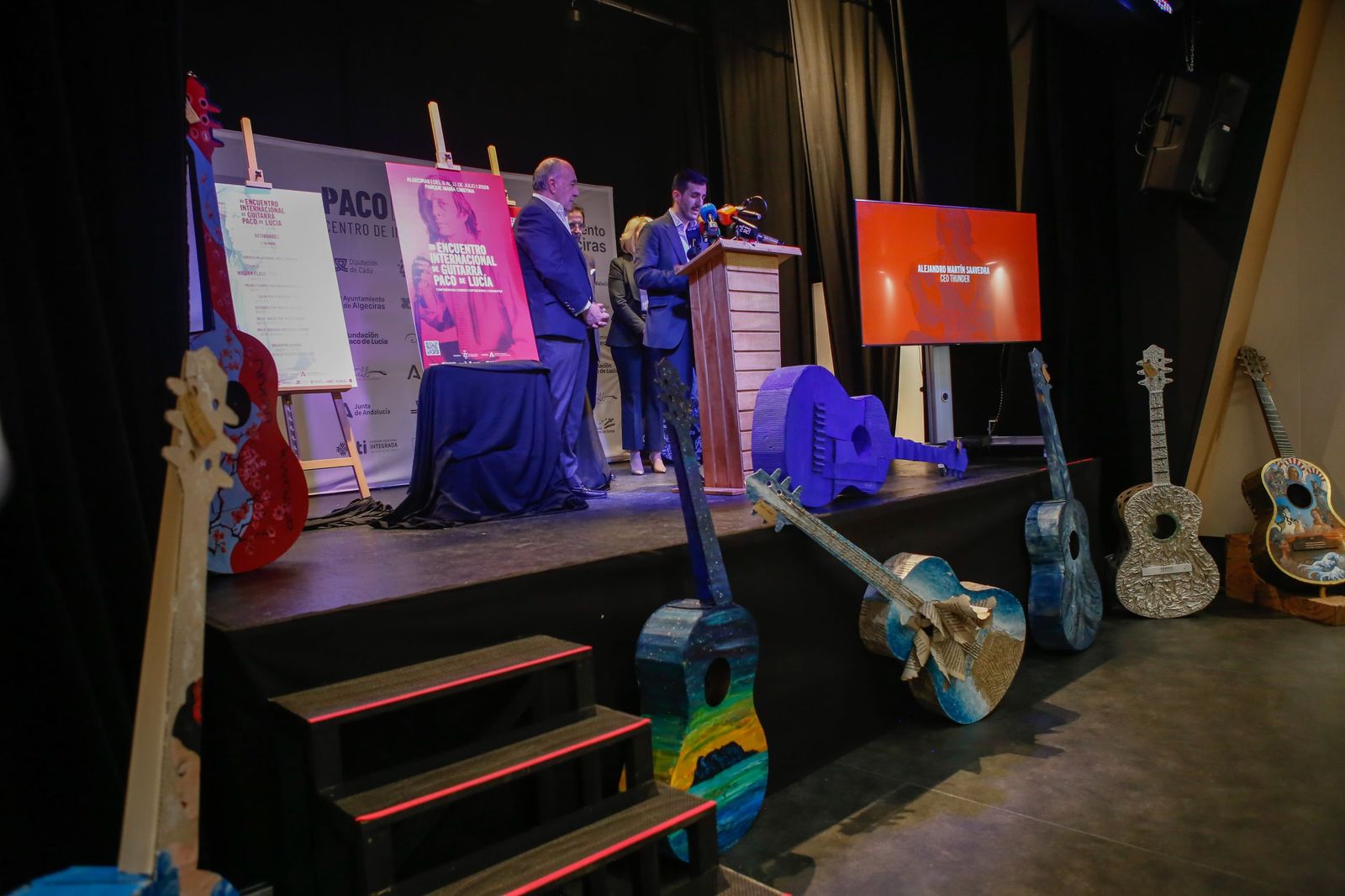 Fotos de la presentación del XII Encuentro Internacional de Guitarra Paco de Lucía