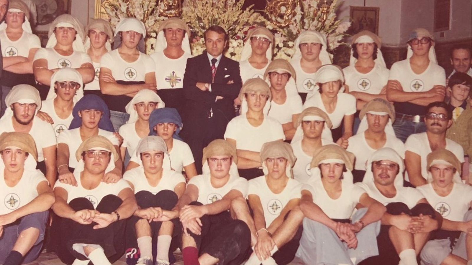 Primera cuadrilla de costaleros de San Gonzalo