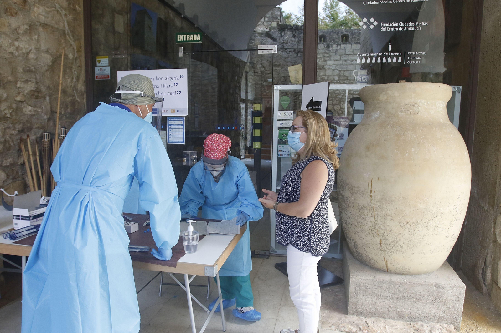 El cribado masivo de covid-19 en Lucena, en fotografías
